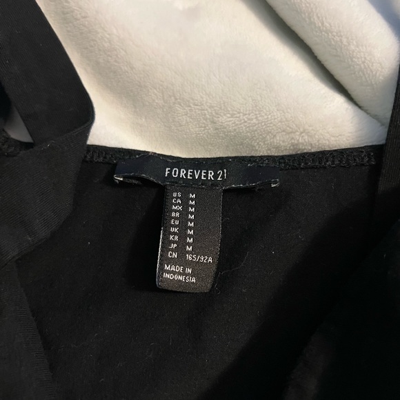 cutout bodycon dress! - Picture 2 of 3